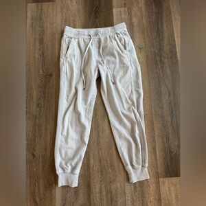 GAP women’s size small Joggers - grey